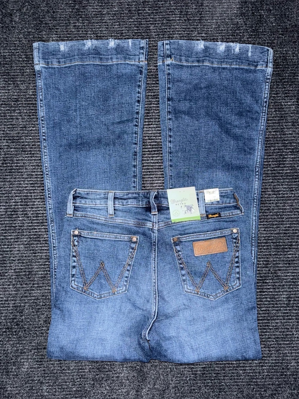 Wrangler Retro NWT High Rise Trouser Blue Jeans Women’s 28 x 32 Western Cowgirl